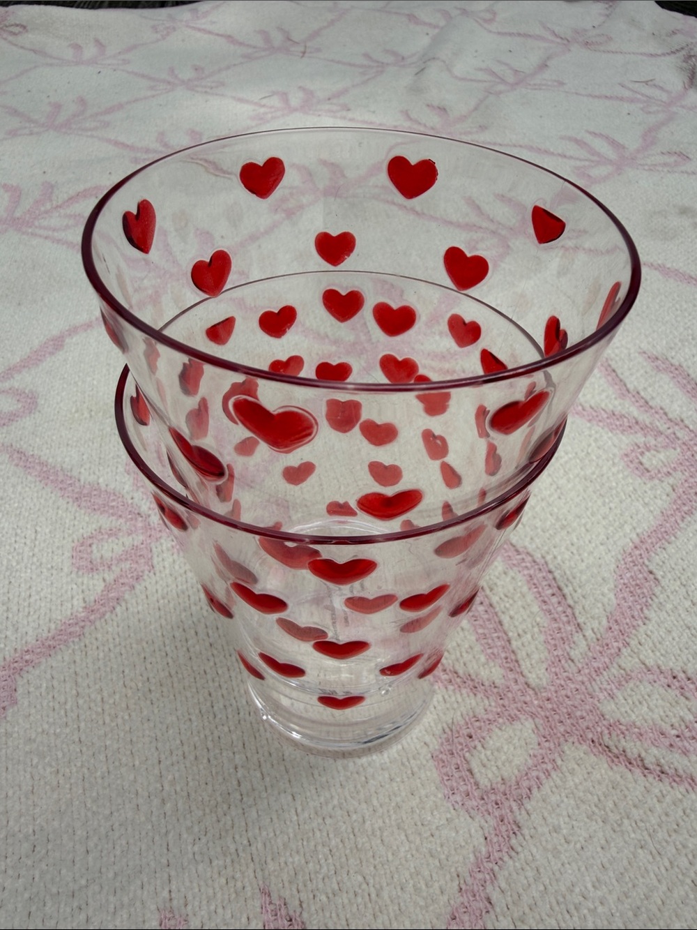 2 Plastic Heart Cups